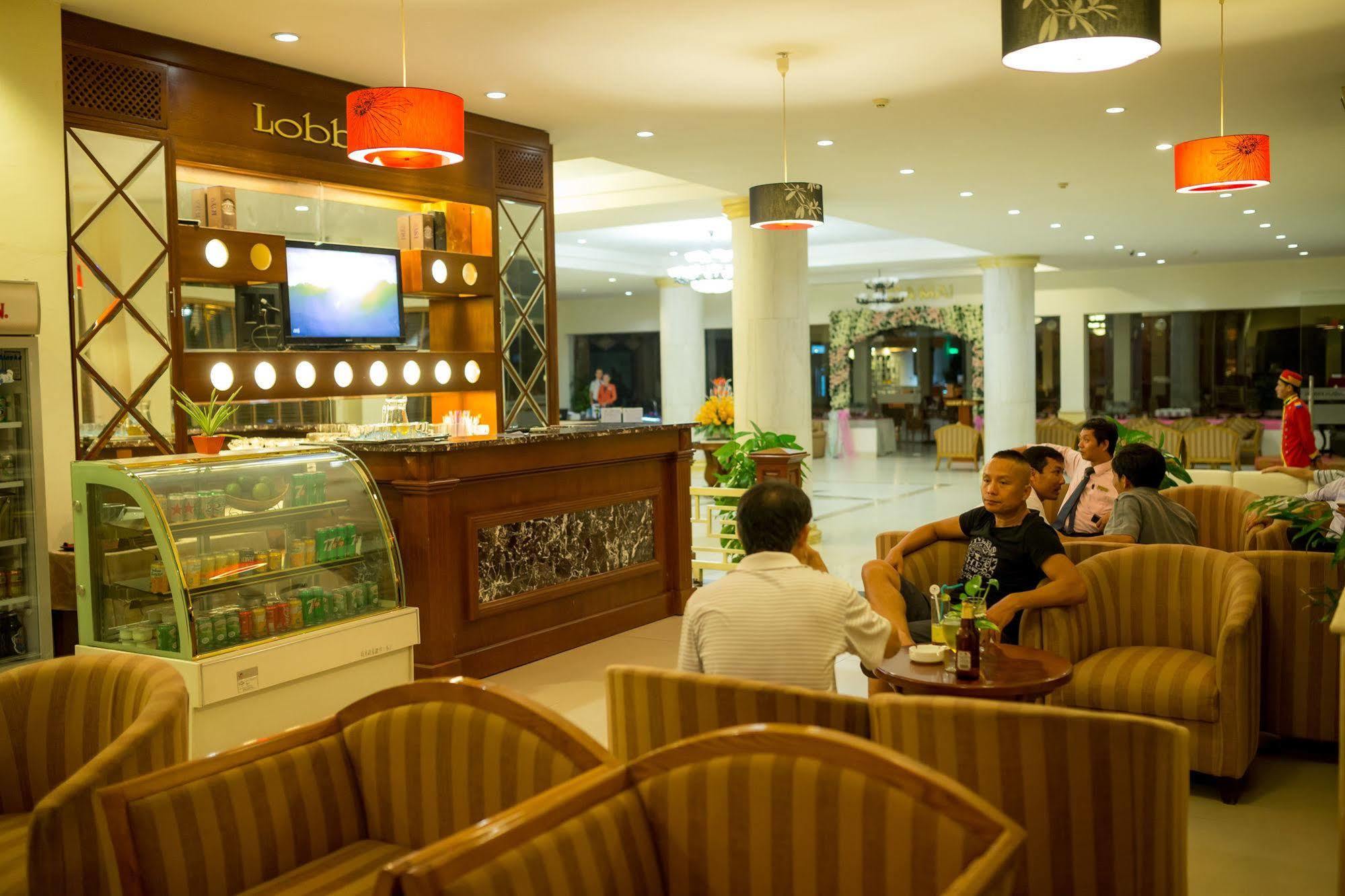 Sai Gon Kim Lien Hotel Vinh City Exterior photo
